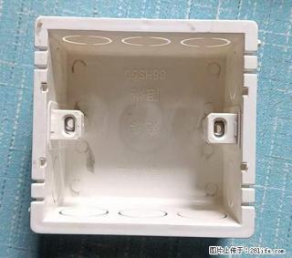 桂林荣泰吹塑、注塑【厂家直销】PVC阴燃电工配件，精品86底盒 - 五家渠28生活网 wjq.28life.com